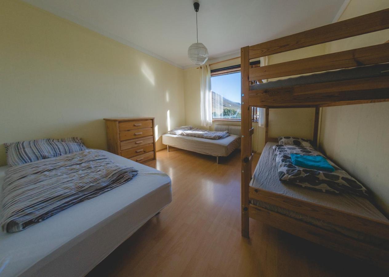 Hvammur 2 Guesthouse 블론두오스 외부 사진