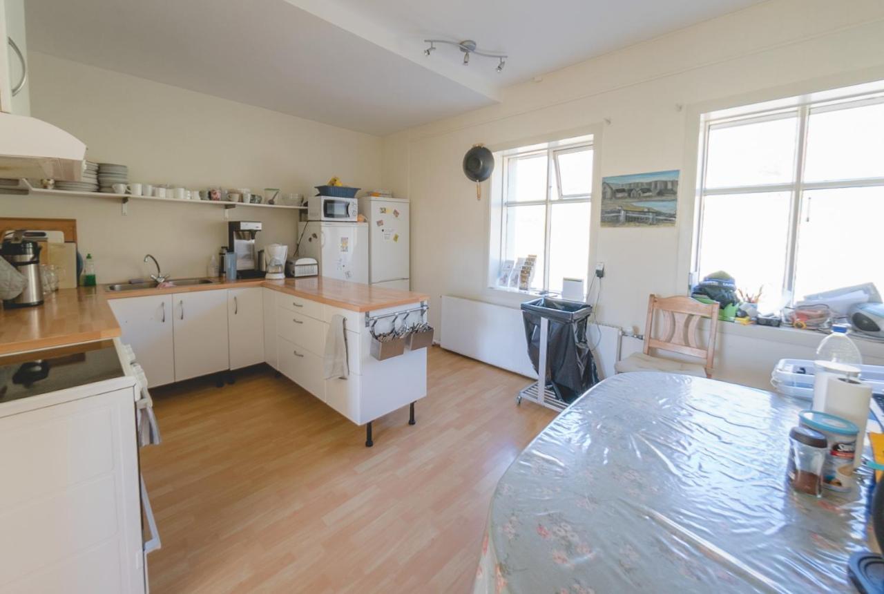Hvammur 2 Guesthouse 블론두오스 외부 사진