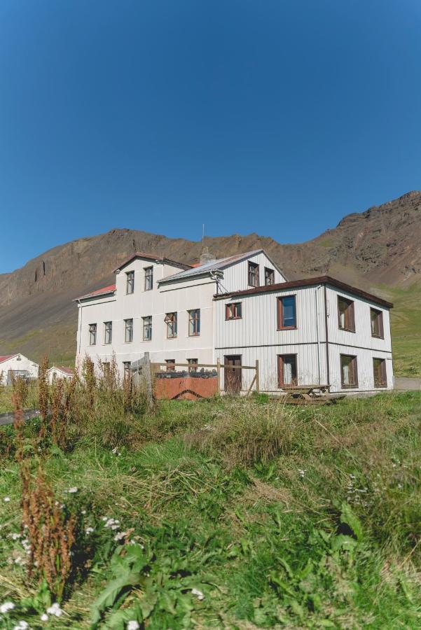 Hvammur 2 Guesthouse 블론두오스 외부 사진